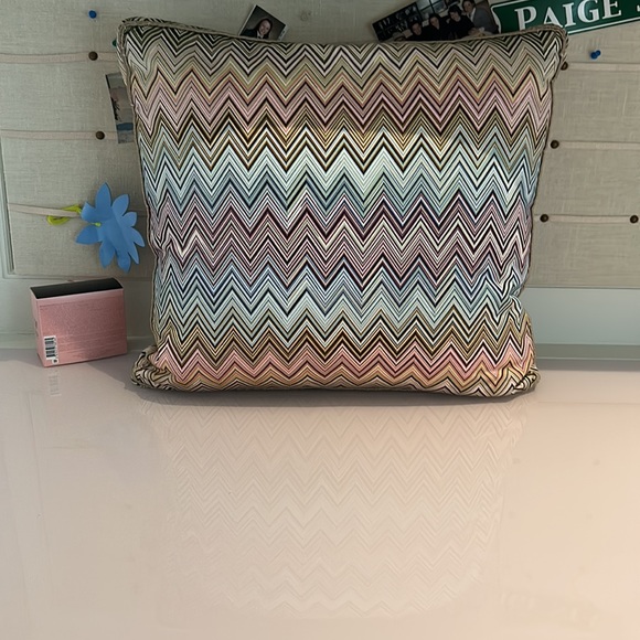 MISSONI pillow. Excellent condition. Two for sale but listed them at $175 each - Picture 3 of 6